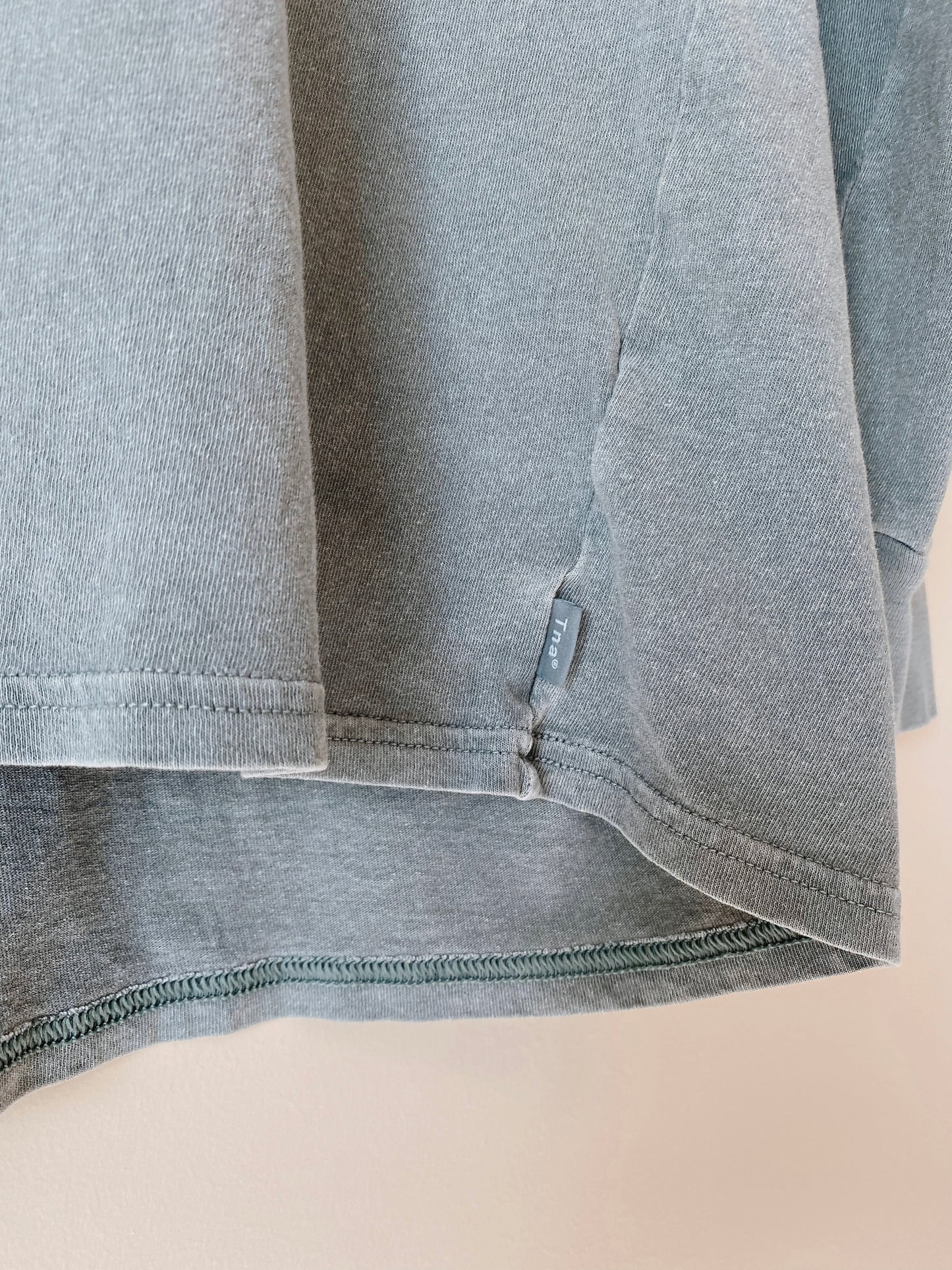 TNA Boyfriend Fit Long Sleeve (M)