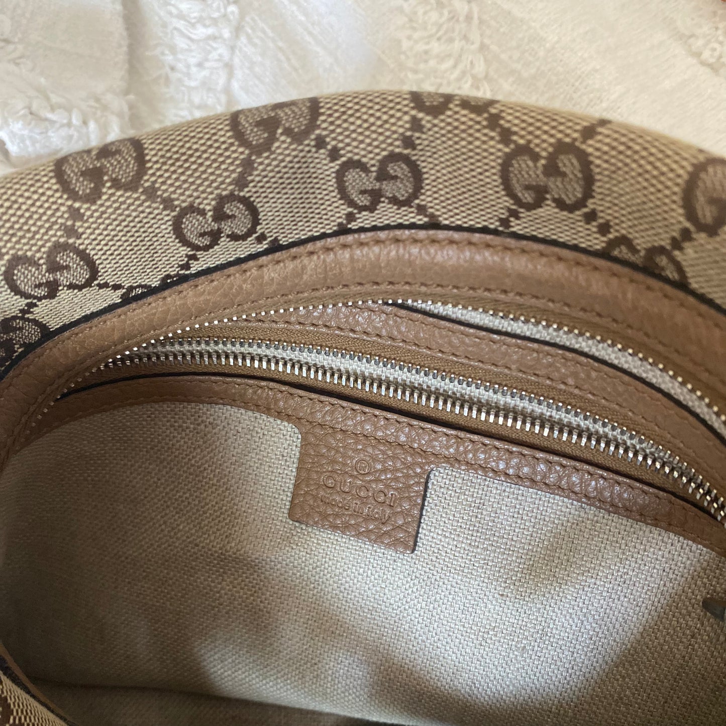 Authentic Gucci Canvas Monogram Shoulder Bag