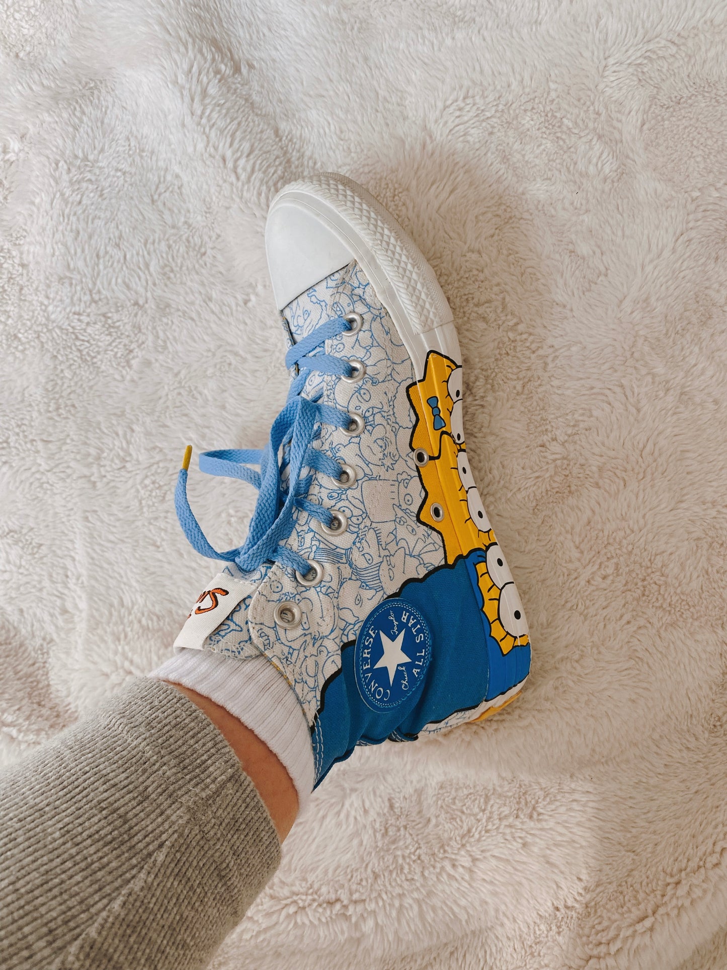 The Simpsons x Chuck Taylor Crossover Sneaker (8.5)