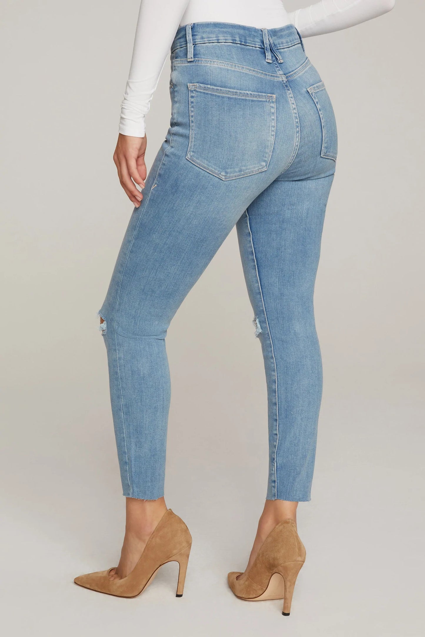 NWT Good American Good Waist (28)