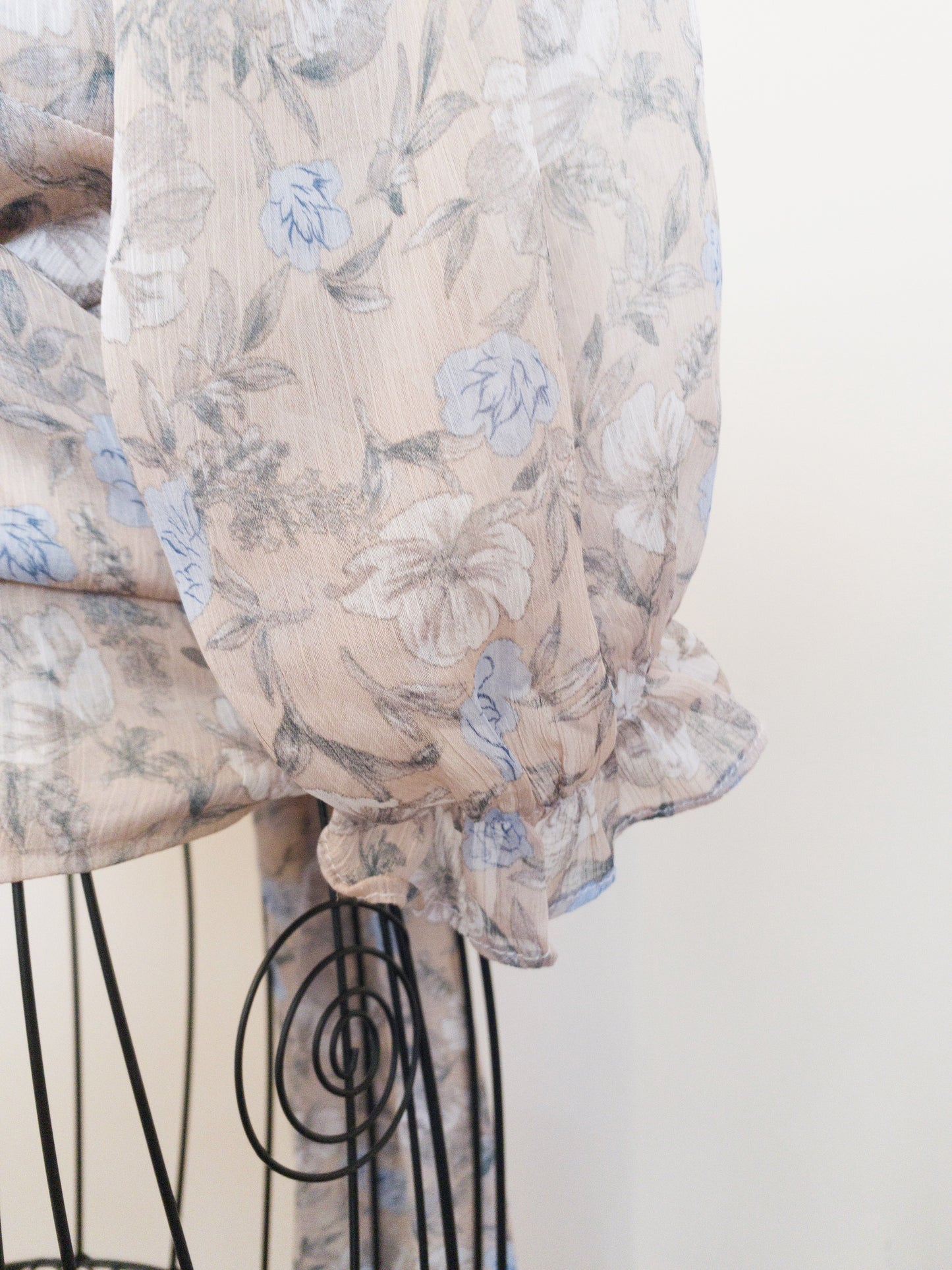 Vici Floral Wrap Blouse (L)