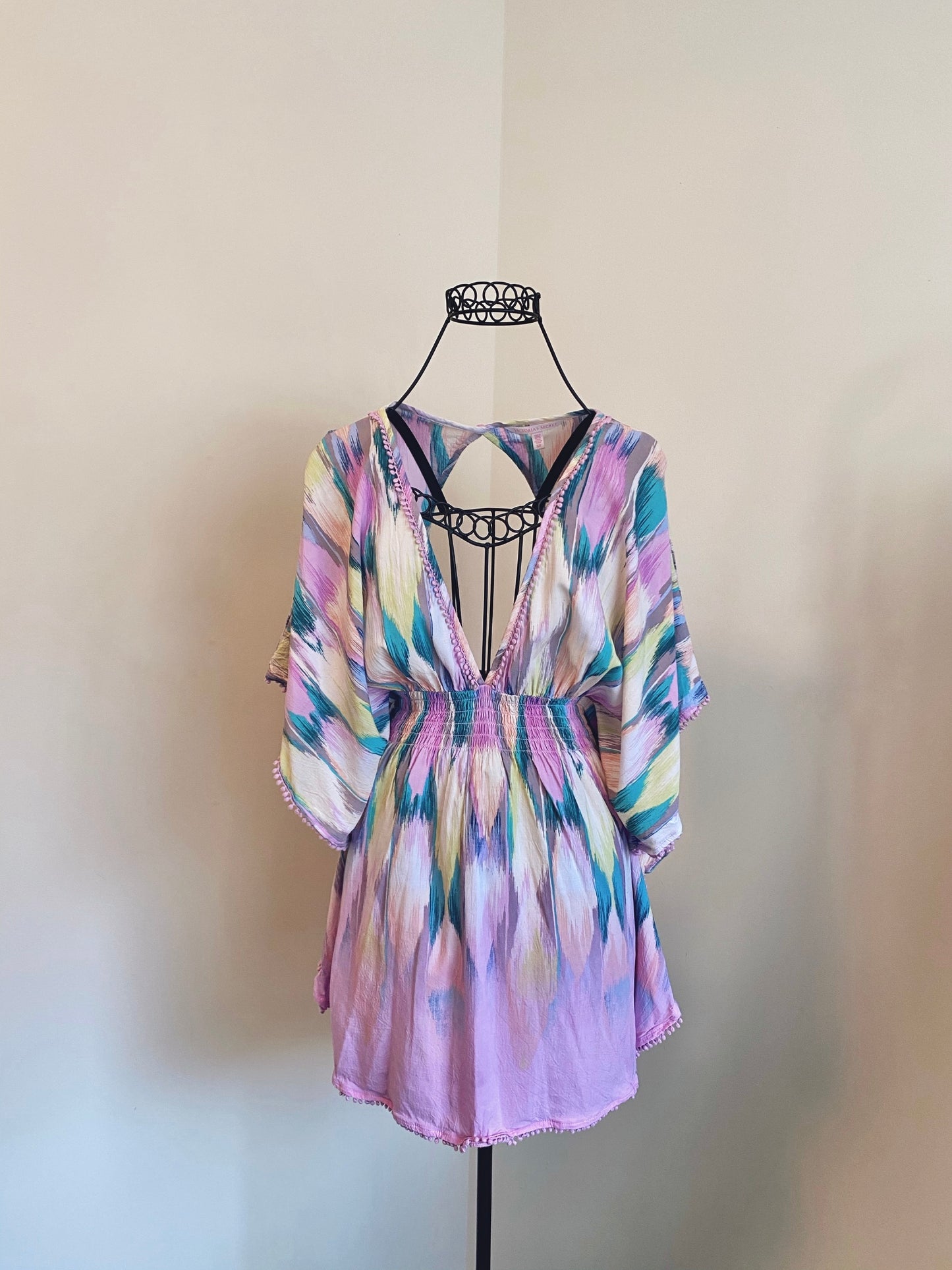 Victoria’s Secret Cover-Up (S)